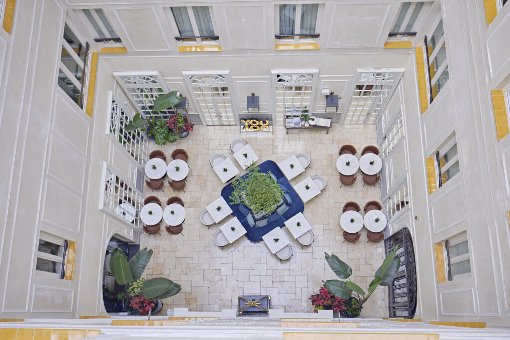Vista superior del patio interior del Only YOU Boutique Hotel Madrid